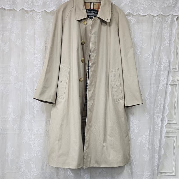 버버리 트렌치 코트 