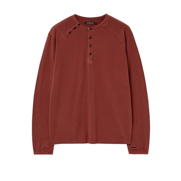 해칭룸 더블 헨리넥 티 Bleached Red