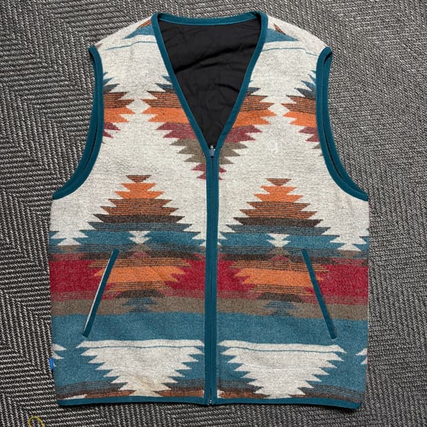 오션퍼시픽 리버서블 나바호 베스트(양면 조끼)