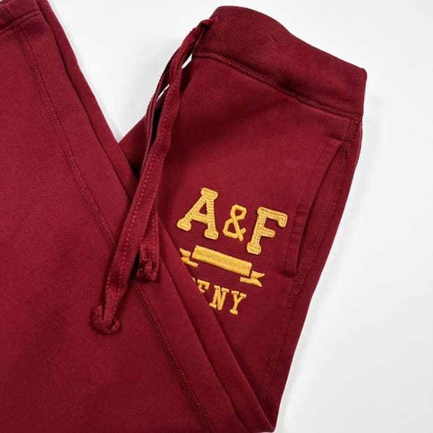 아베크롬비 피치 A&F 버건디 츄리닝 바지 (S)