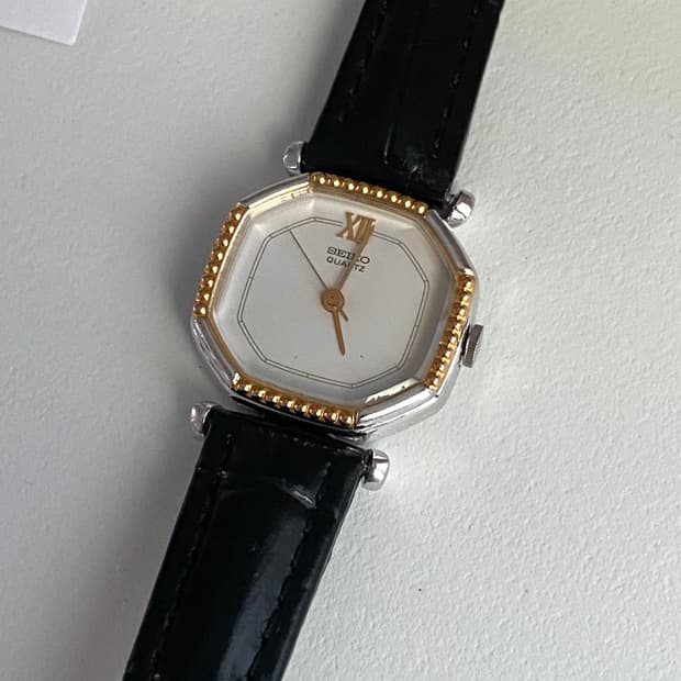 Seiko 세이코 옥타곤 베젤 쿼츠 레이디스