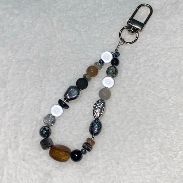 NO.01_Obsidian Stone Keyring