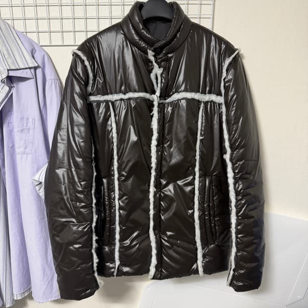 메종 마르지엘라 아카이브 시어링 패딩 