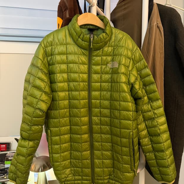 노스페이스 그린 경량패딩