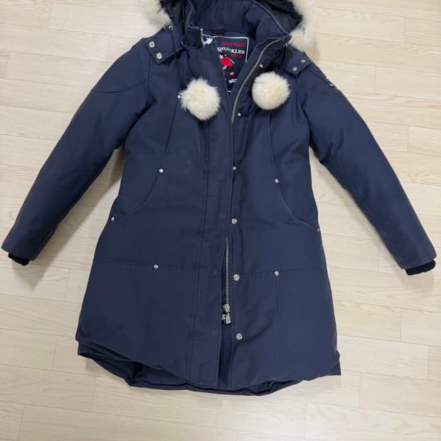 무스너클 여성 패딩 L사이즈