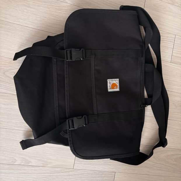 칼하트 메신저백 