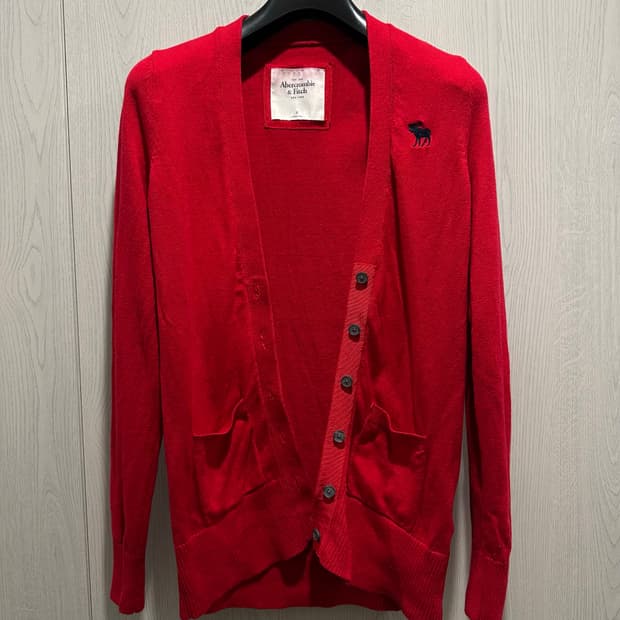Abercrombie red cardigan