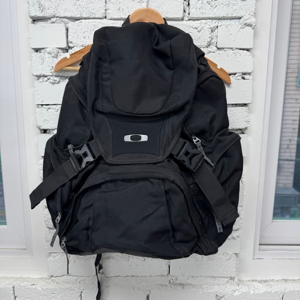 오클리 백팩