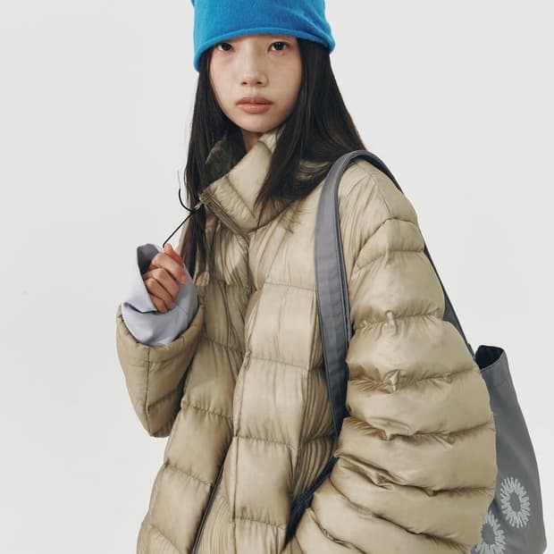 999휴머니티 구스 푸퍼 패딩 카키