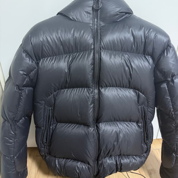 24Fw 팔라스 바라클라바 푸퍼 패딩 M
