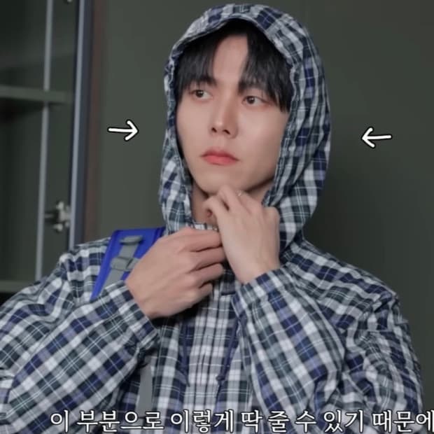 (새상품) 카키스 후디드 윈드 자켓 타탄 S