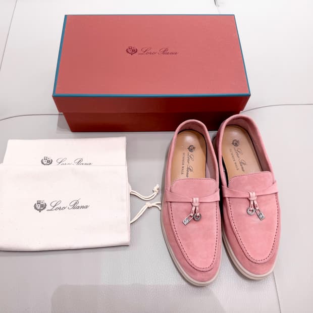 로로피아나 여성 썸머참스워크