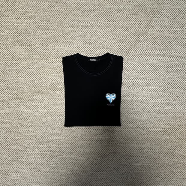 BURBERRY black label t-shirt