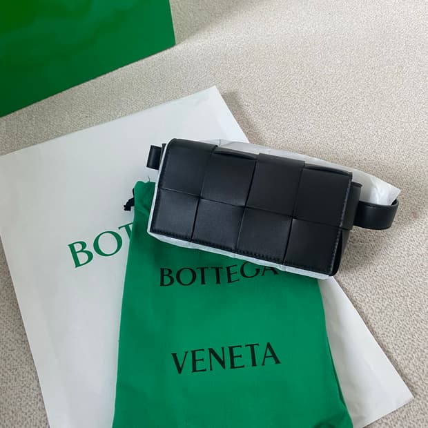 보테가베네타 카세트백