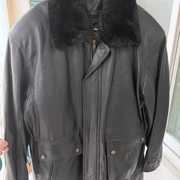 양가죽양털오리털자켓새것