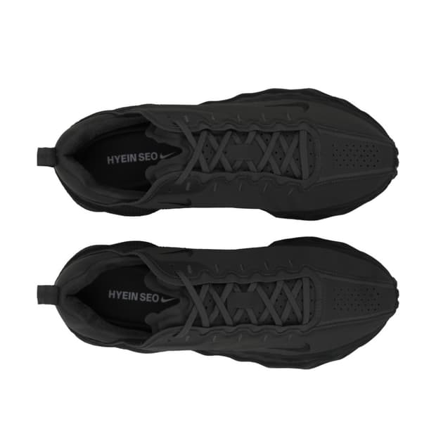 (새상품) 나이키 x 혜인 서 아바 로버 블랙 240(us6)