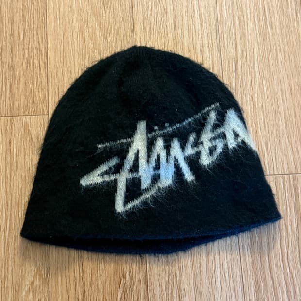 스투시 브러쉬드 아웃 스탁 스컬캡 비니 블랙