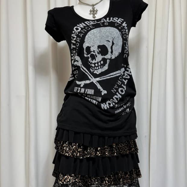 Skull t shirt