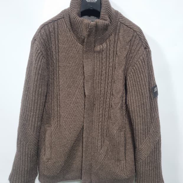 장미쉘 바스키야 캐시미어 구스다운 니트 자켓 105