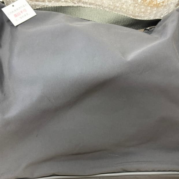 프라다 스포츠 숄더백