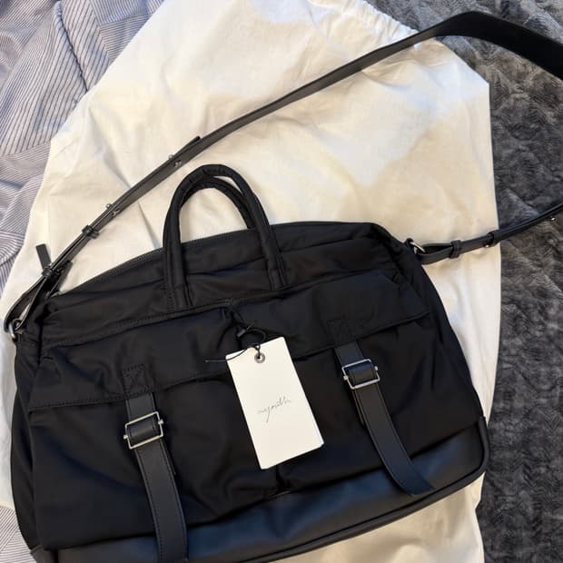 유스 랩탑백 25fw