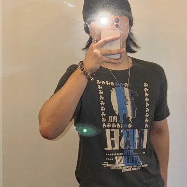 디젤 그래픽 티셔츠