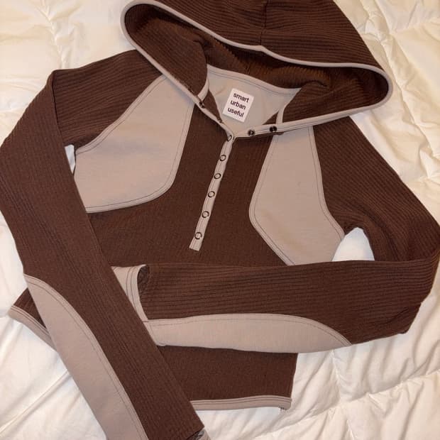 스마트어반유즈풀 스냅 하프 후디