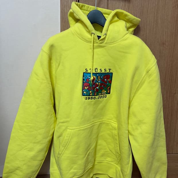 스투시 맨투맨 s