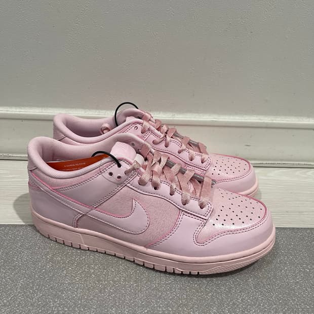 [새상품]나이키 덩크 로우 SE prism pink 240(w)