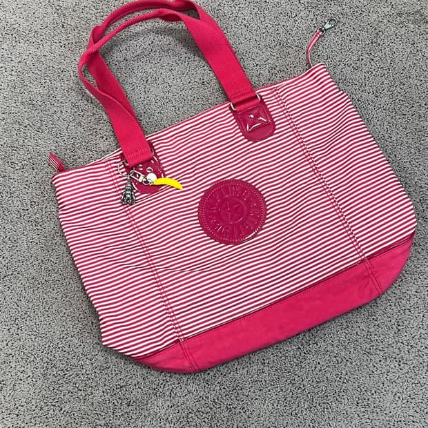 (OS) 키플링 피규어 키링 핑크 스트라이프 에나멜 숄더백/토트백