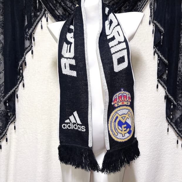 아디다스 adidas 레알 마드리드 블랙 머플러 목도리 삼선 스포츠