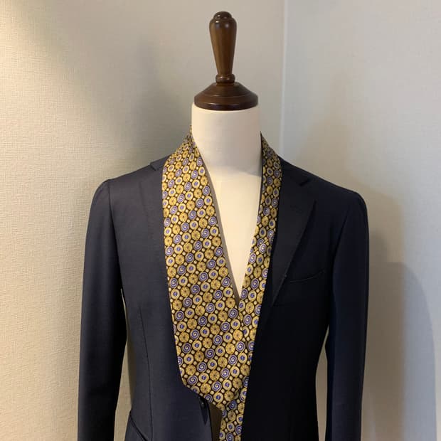 크리스찬 디올(Dior) 기하학적패턴 플라워 명품넥타이 A+등급