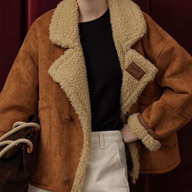 퀸스래빗 셔링하프코트 무스탕 카키브라운