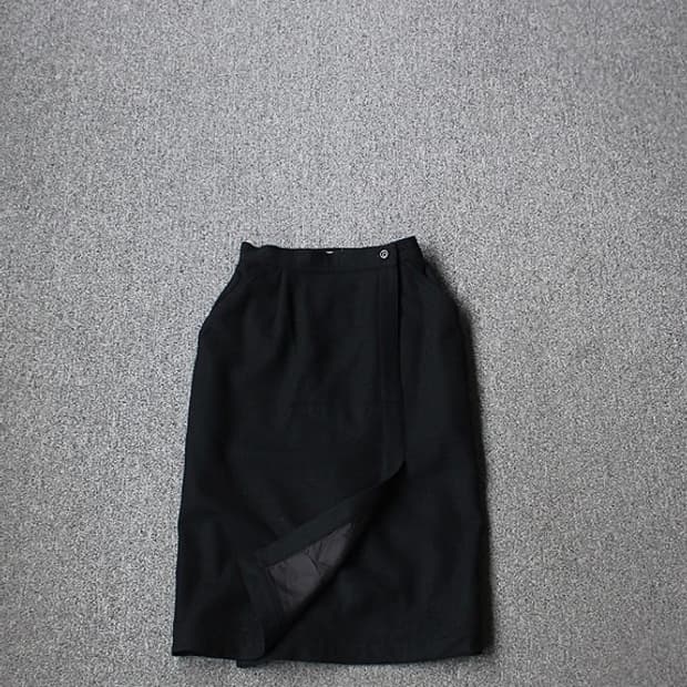 ISSEY MIYAKE Wrap Skirt