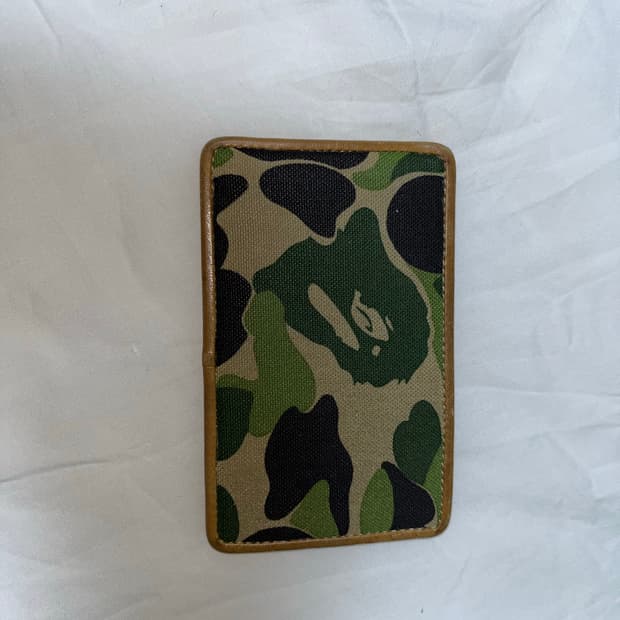 베이프 아카이브 카드지갑