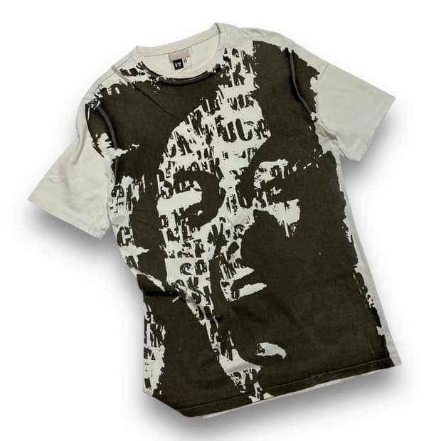 베르수스 OG 록스타 데미지 빈티지 반팔 티셔츠