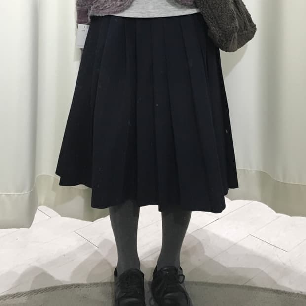 Olive sawako pleats skirt