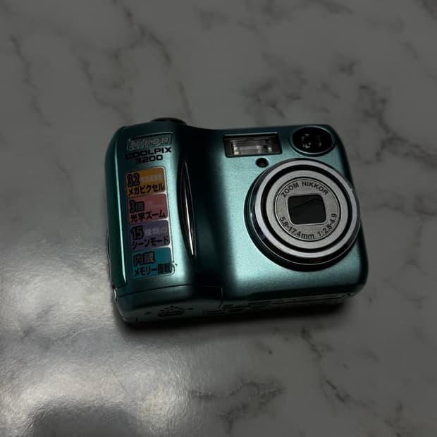 니콘 쿨픽스 3200 nikon coolpix 민트색