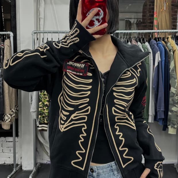 밴슨 레더 X 로우블로우너클 하이넥 스컬 집업