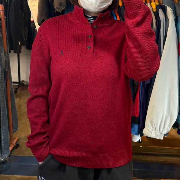 빈폴 레드 반집업 니트