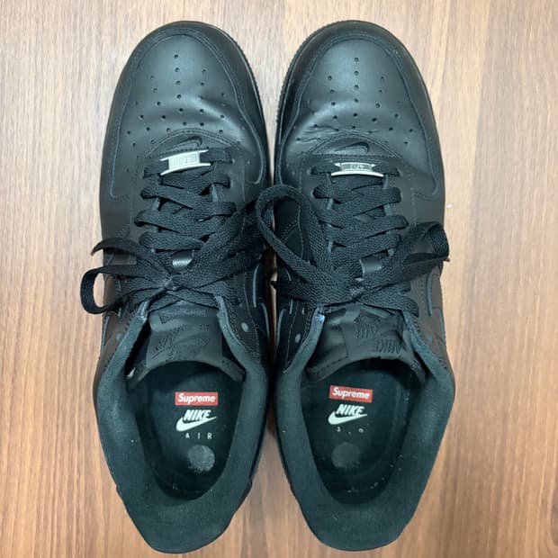 나이키 슈프림 에어포스 올검 285판매