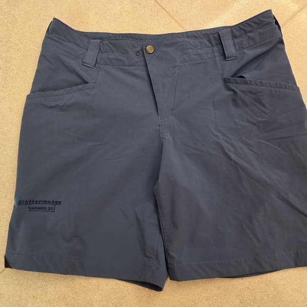 클라터뮤젠 바나디스2.0 팝니다