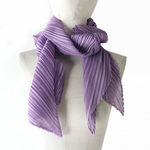 이세이 미야케 플리츠플리즈 스카프