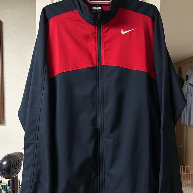 나이키 바람막이 트랙탑 L