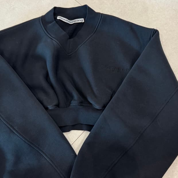 알렉산더왕 크롭 맨투맨