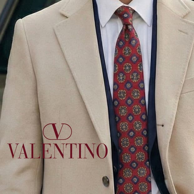 발렌티노 실크 기하 메달리온 패턴 넥타이 9.5cm A+등급 K1756
