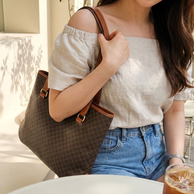 [정품] 셀린느 마카담 트리옹프 숄더백 쇼퍼백