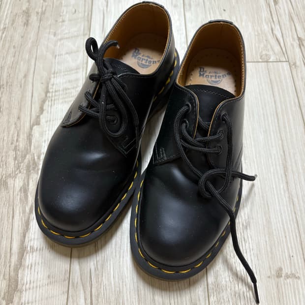 닥터마틴 1461 3홀 스무스 220