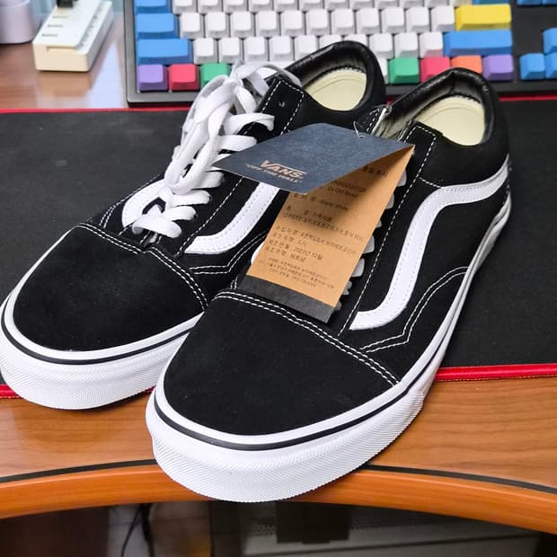 사이즈미스 반스 코어클래식 올드스쿨 285 팝니다