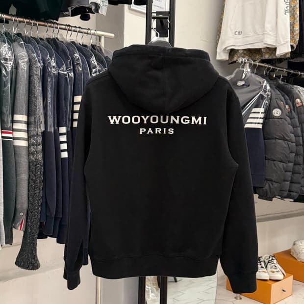 [44] 우영미 백로고 후드티